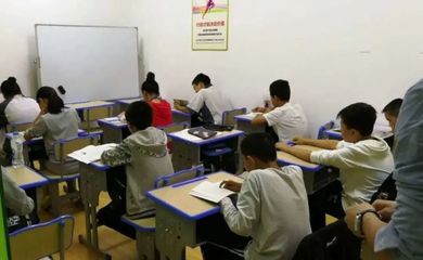 所有学生清退!福州知名培训学校被查封.