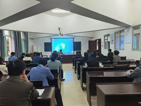 学校工会干部培训会议顺利召开